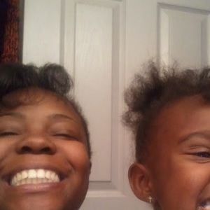 Meet your Posher, Candice